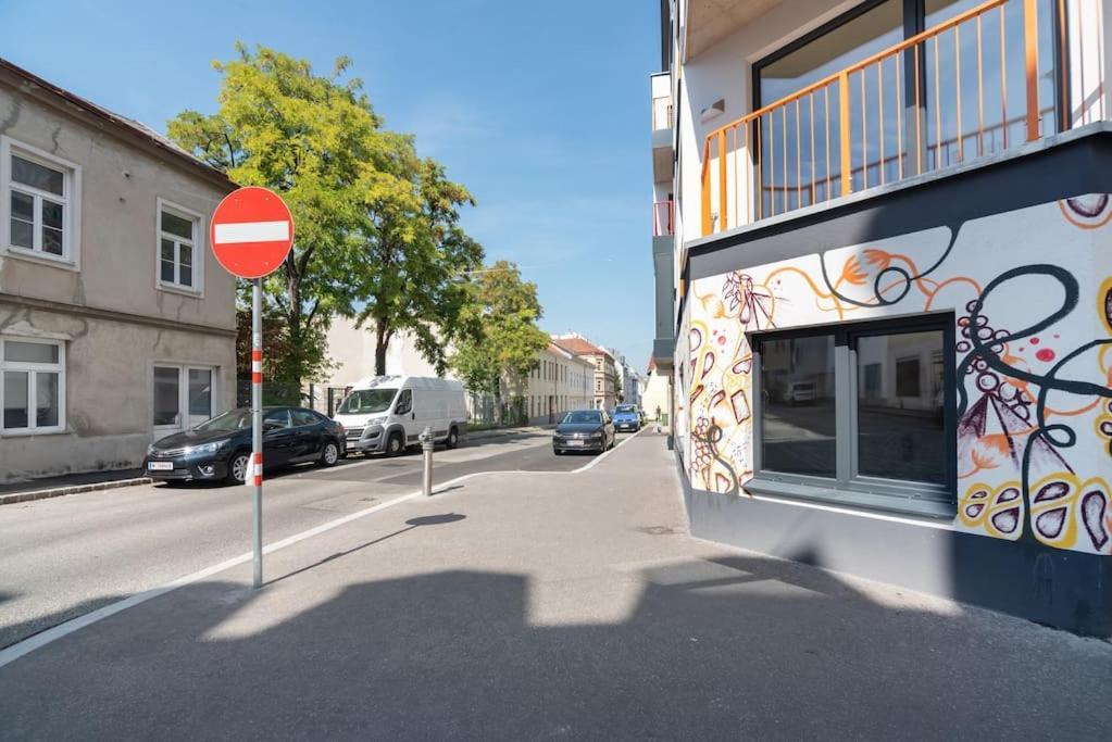 Апартаменти Neu Und Hell In Zentraler Ruhelage Mit Parkplatz Відень Екстер'єр фото