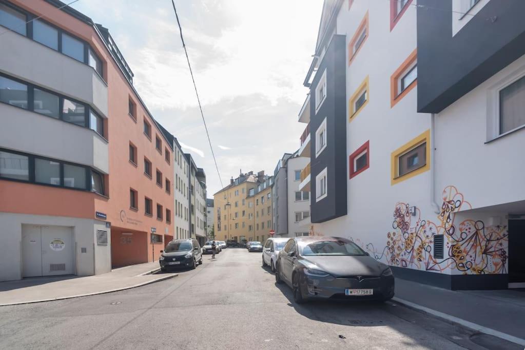 Апартаменти Neu Und Hell In Zentraler Ruhelage Mit Parkplatz Відень Екстер'єр фото